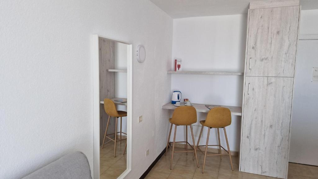 Hotel Chatur Palmera Mar — Hotel rooms in Puerto Rico, Canary Islands