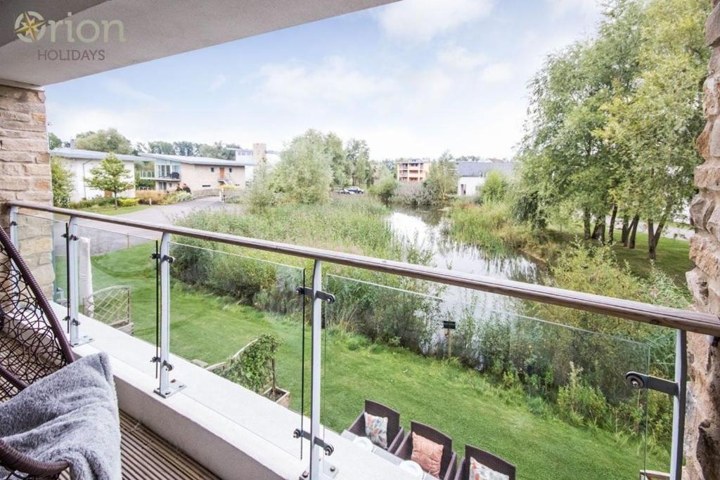 Howells Mere 47, Robin Lodge, Somerford Keynes