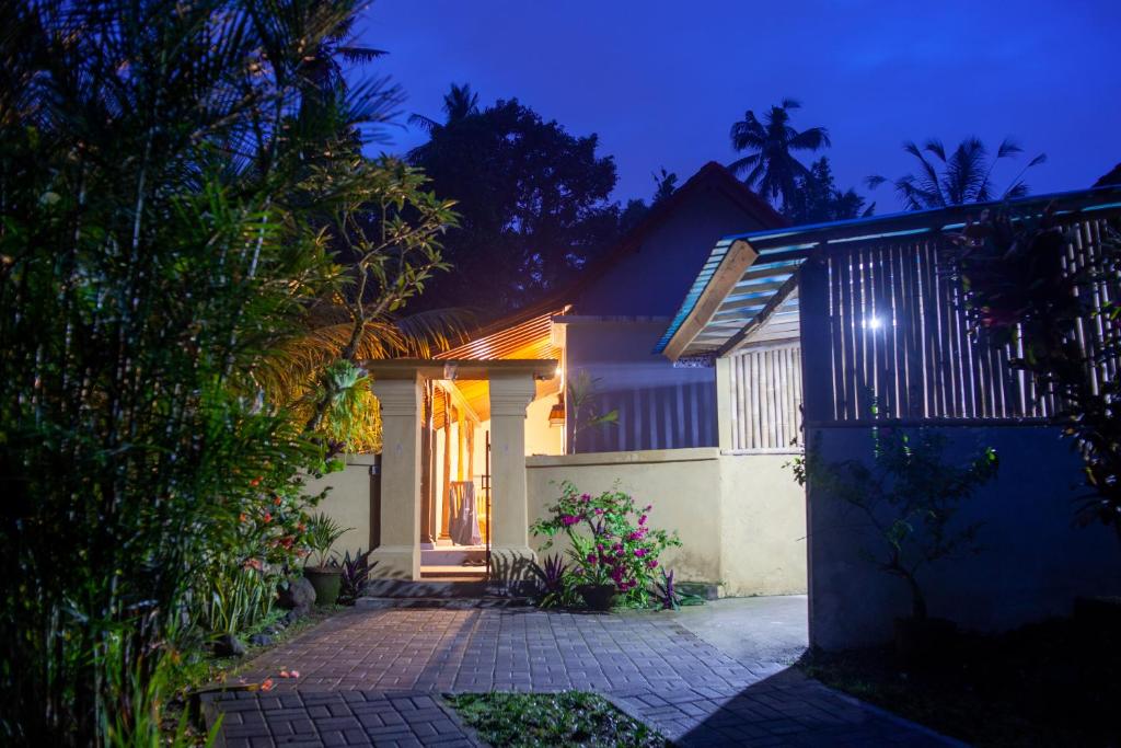 Darma Guest House Keliki