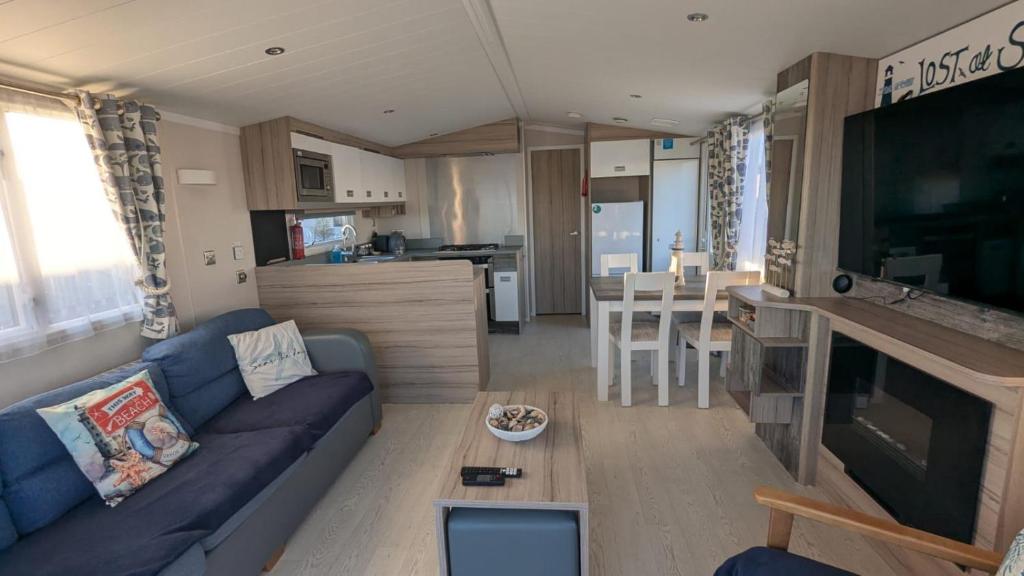 Lighthouse Lodge - Peaceful & Dog Friendly, Sutton on Sea