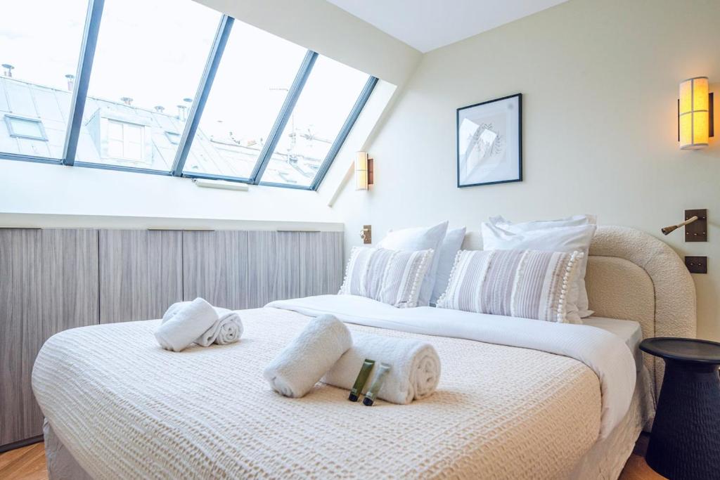 Stylish Triplex with Amazing Terrace near Louvre - 5