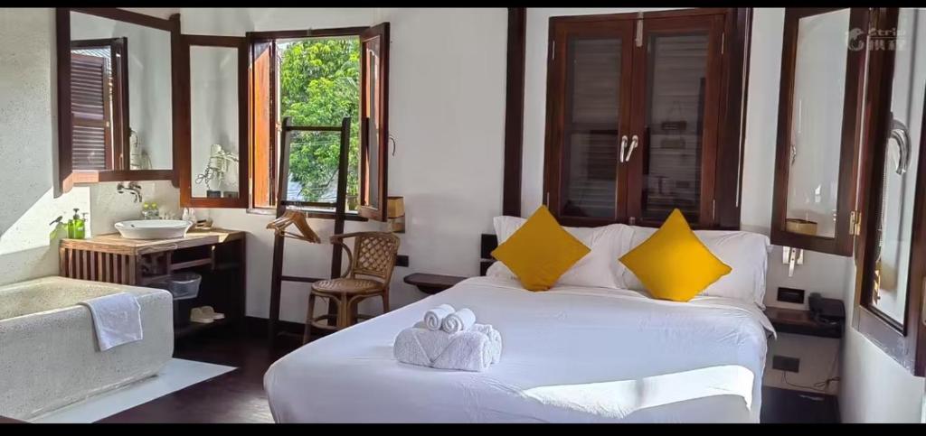 ancient, Luang Prabang