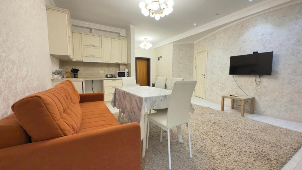 NovoDream apartment on Bokonbaeva 101, Biškek