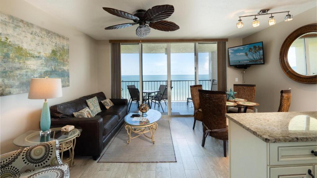 Apollo Condominium 809, Marco Island