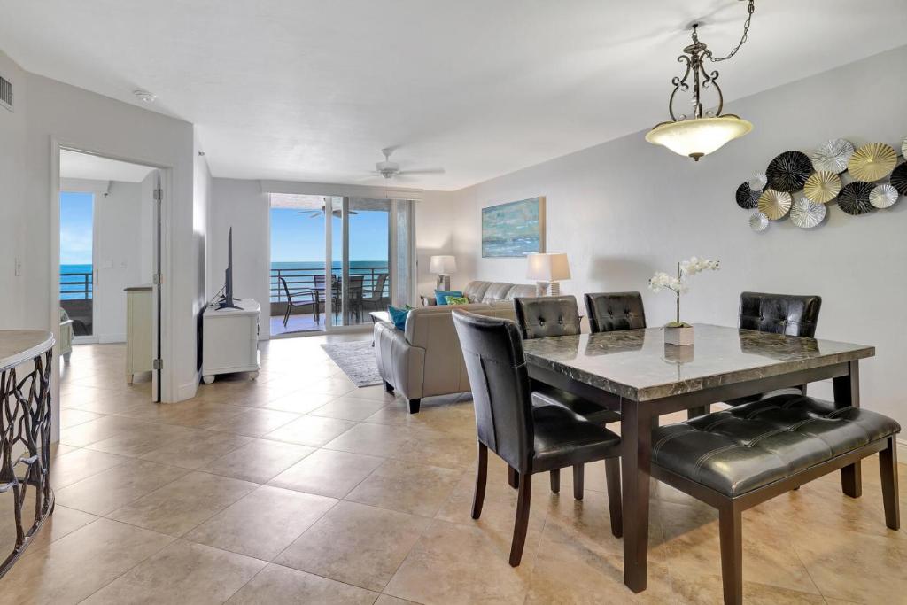 Somerset 609, Marco Island