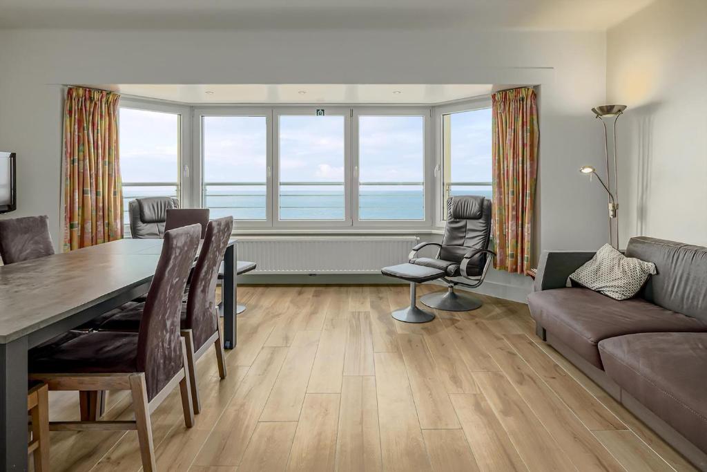 Baudoin 0503 G, De Panne