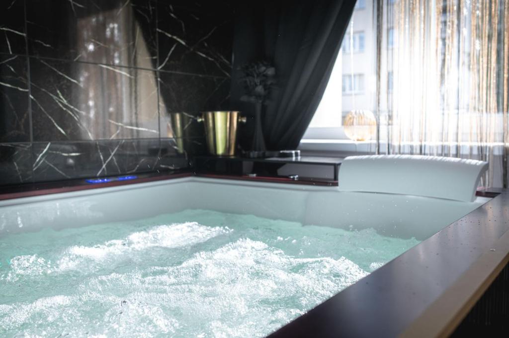 Euforia - Jacuzzi apartment Ukmergė, Ukmerge