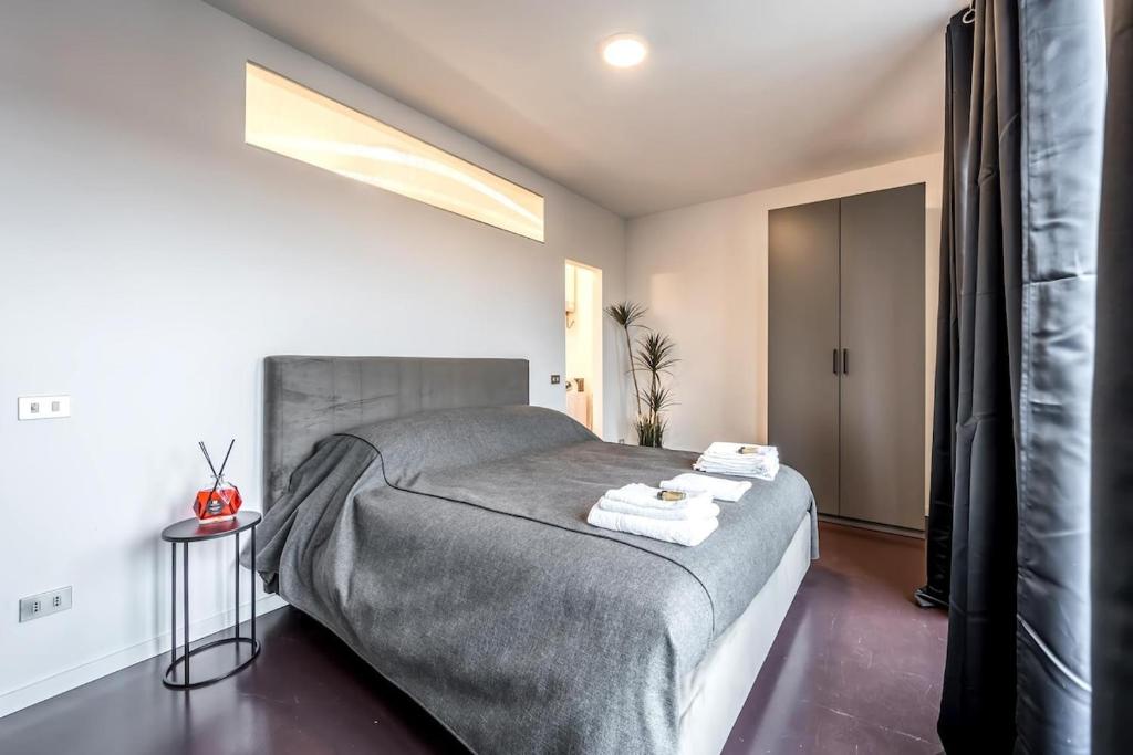Central Station Suite, Milan