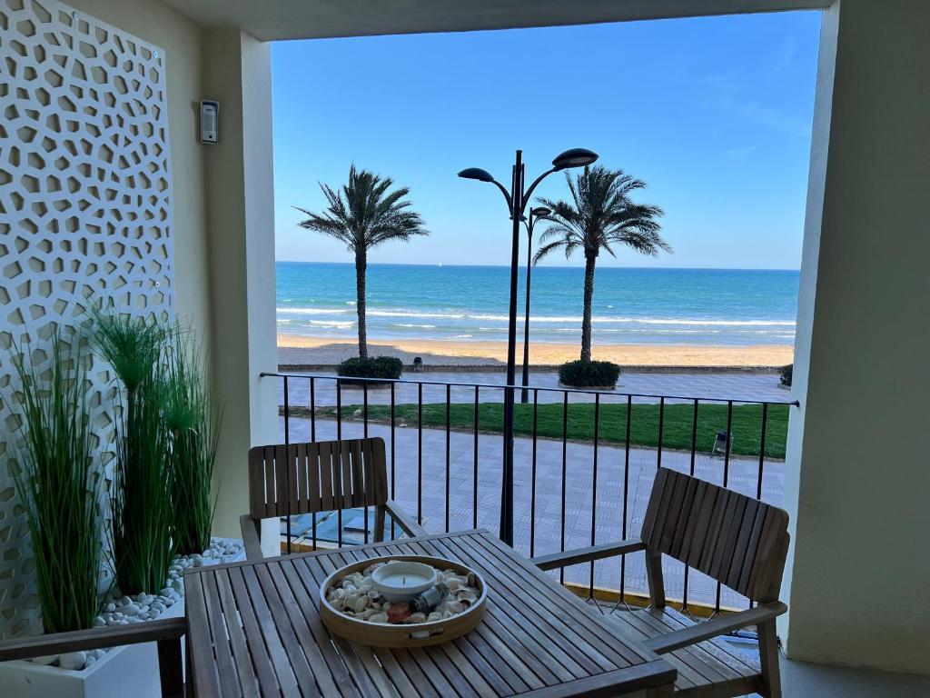 Port Saplaya little Venice 10 days minimum, Port Saplaya