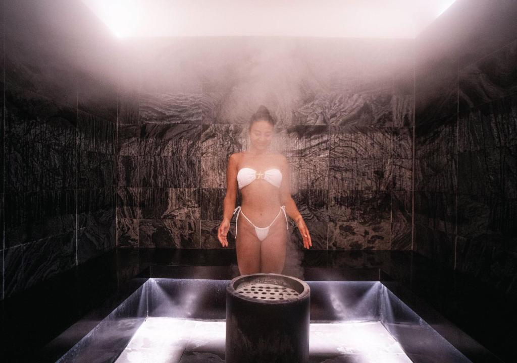 Steamroom