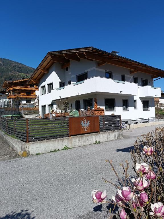 Schweinberger Sixtus, Aschau