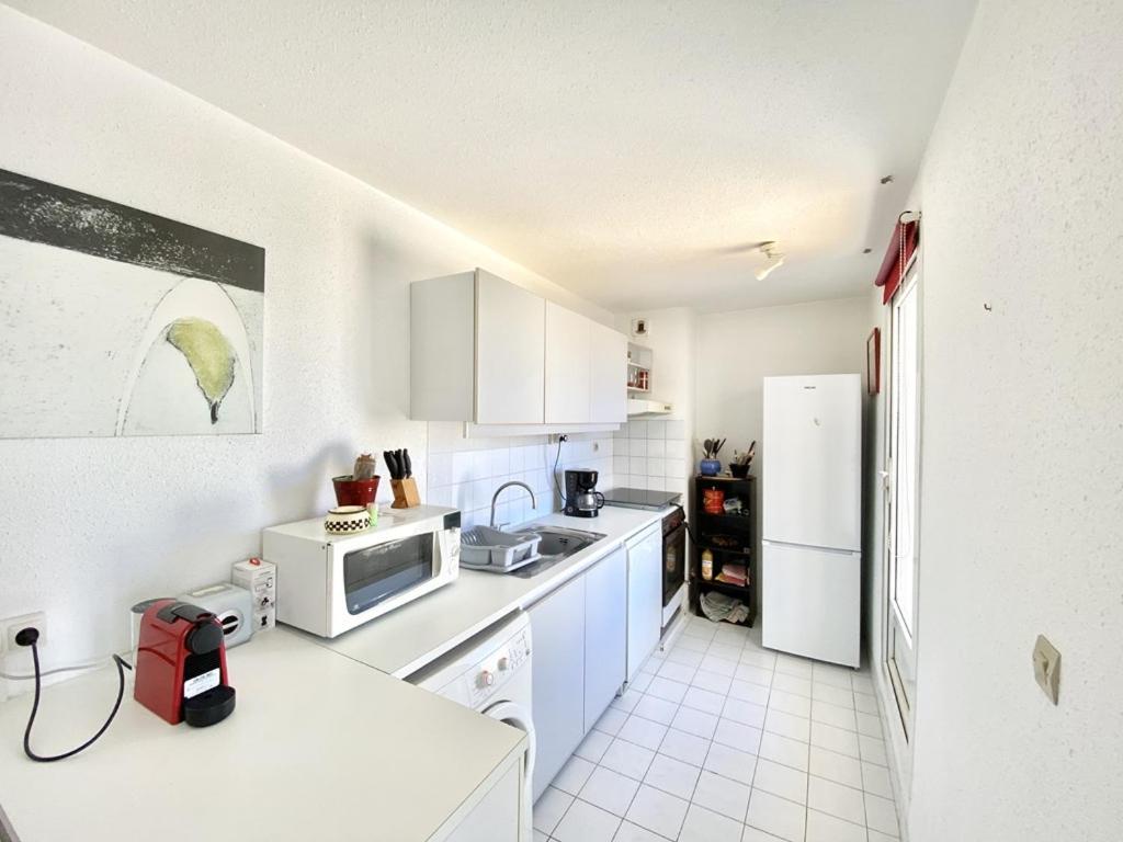 APPARTEMENT 1 CHAMBRE ET PISCINE POUR 6 PERSONNES - 3