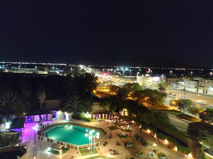 Gloria Inn Najran スイミングプール