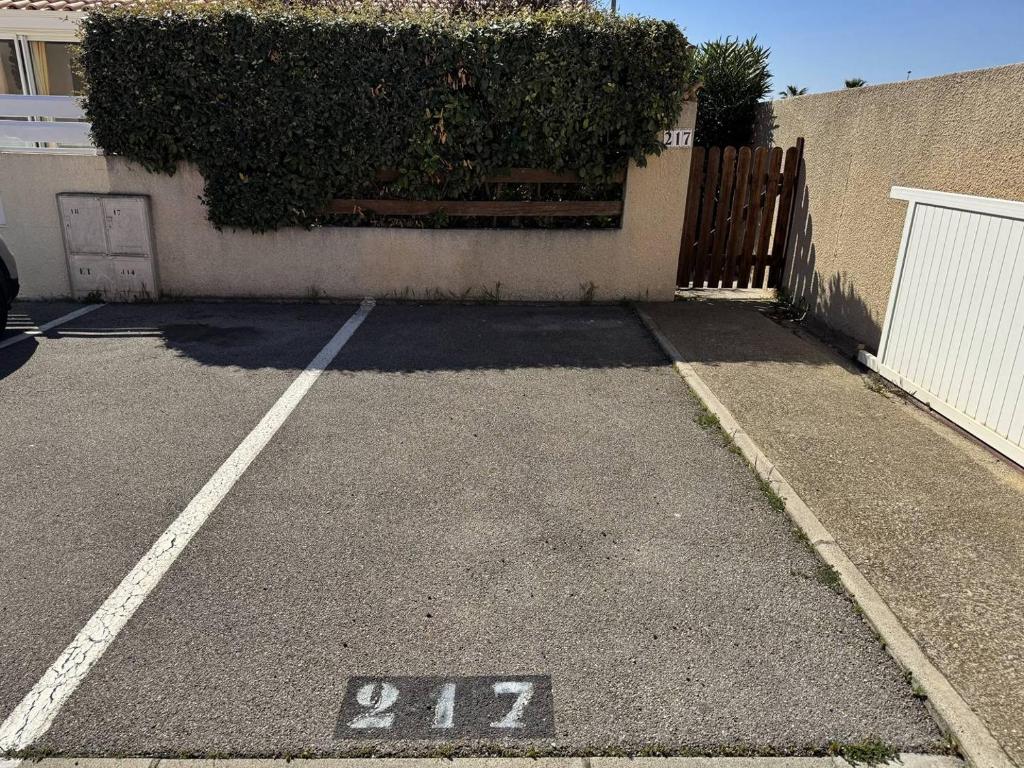 HOLIDAYLAND VILLA 217 T2 6 couchages climatisé NARBONNE PLAGE - 3