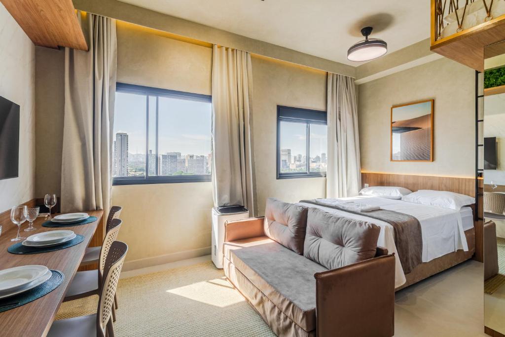 EM1607 - Ap Luxo com Vaga & Piscina próx Morumbi, Faria Lima e metrô, San Paolo