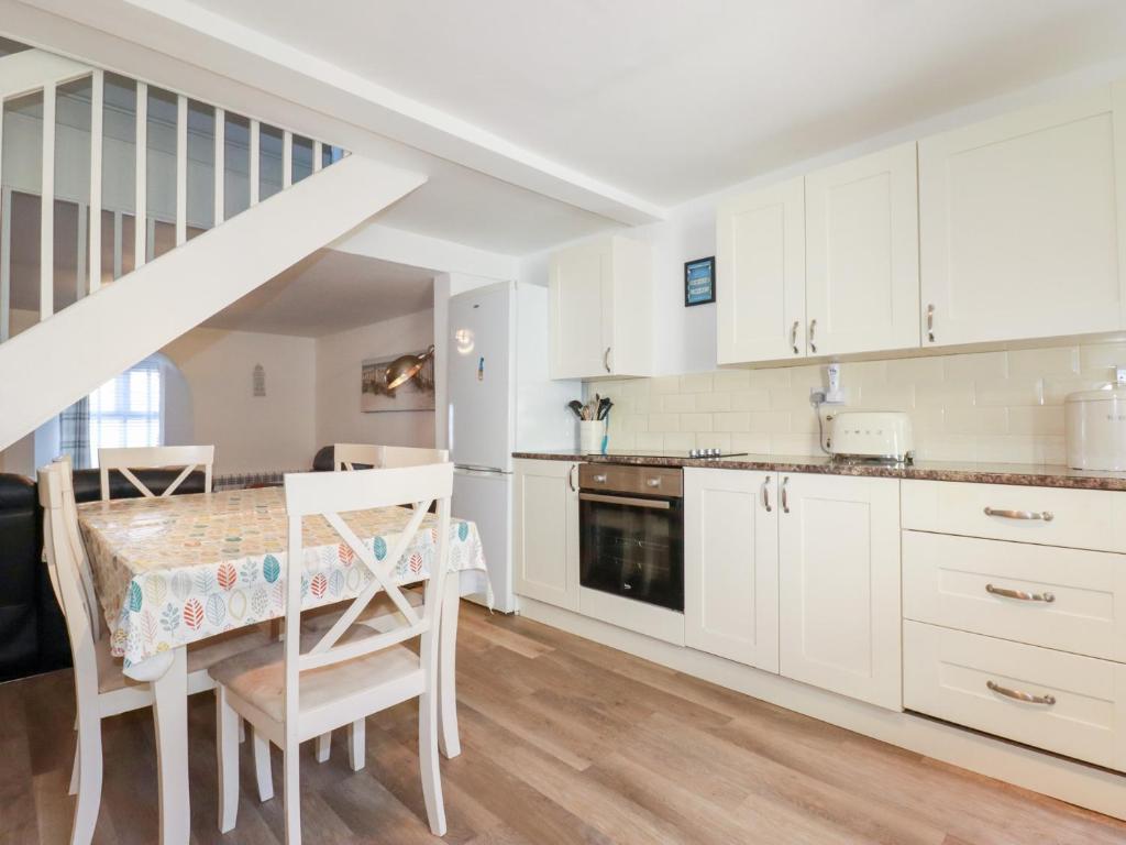 Alma House 2, Perranporth photo 3