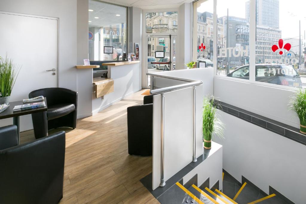 The Originals City, Hôtel Nancy Centre Gare 共用ラウンジ/TVエリア