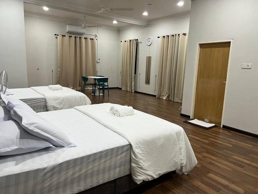 H-One Hotel