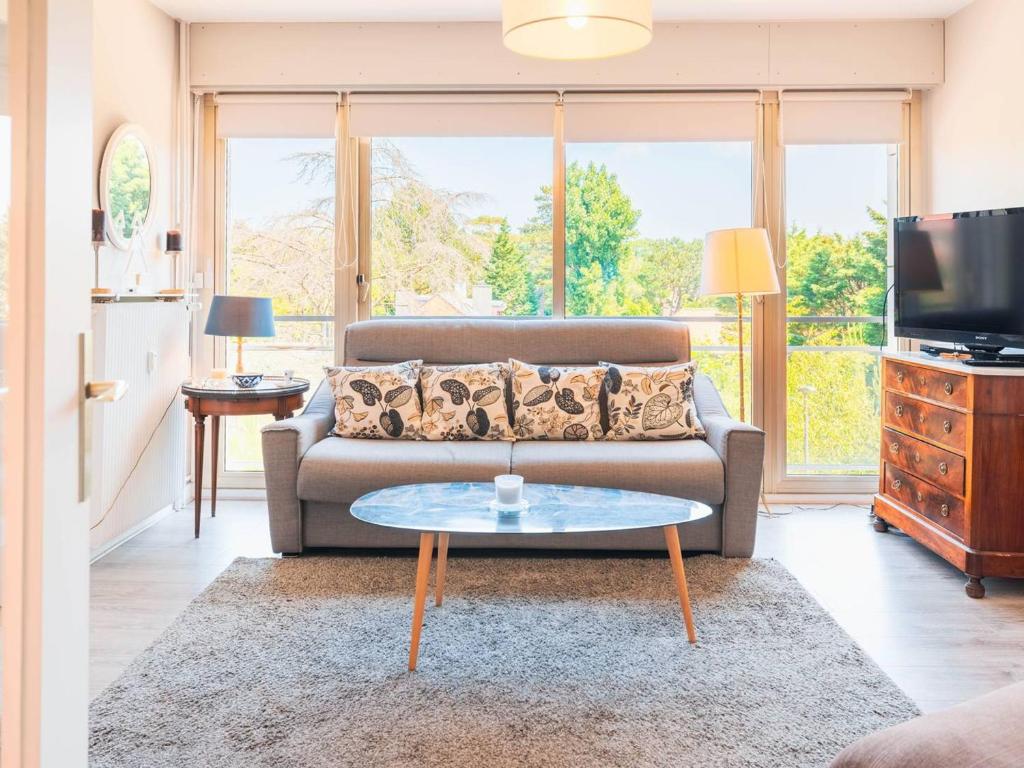 Appartement lumineux avec cuisine séparée - Près de la plage - FR-1-821-3 - 3