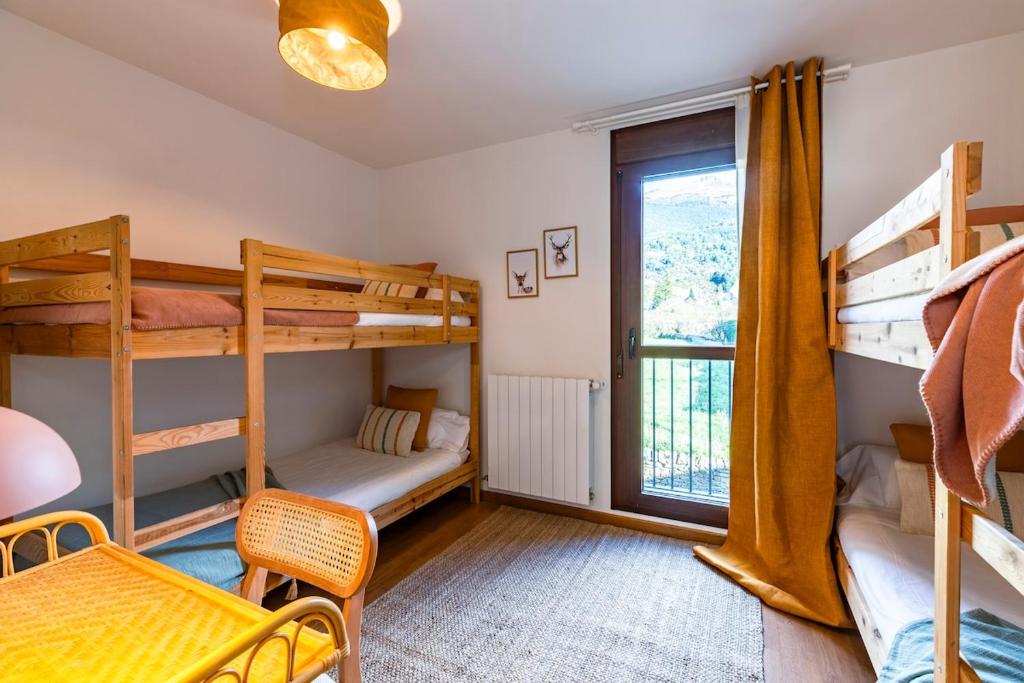 El Nido del Pirineo Estilo y Calidez en Villanúa - 4