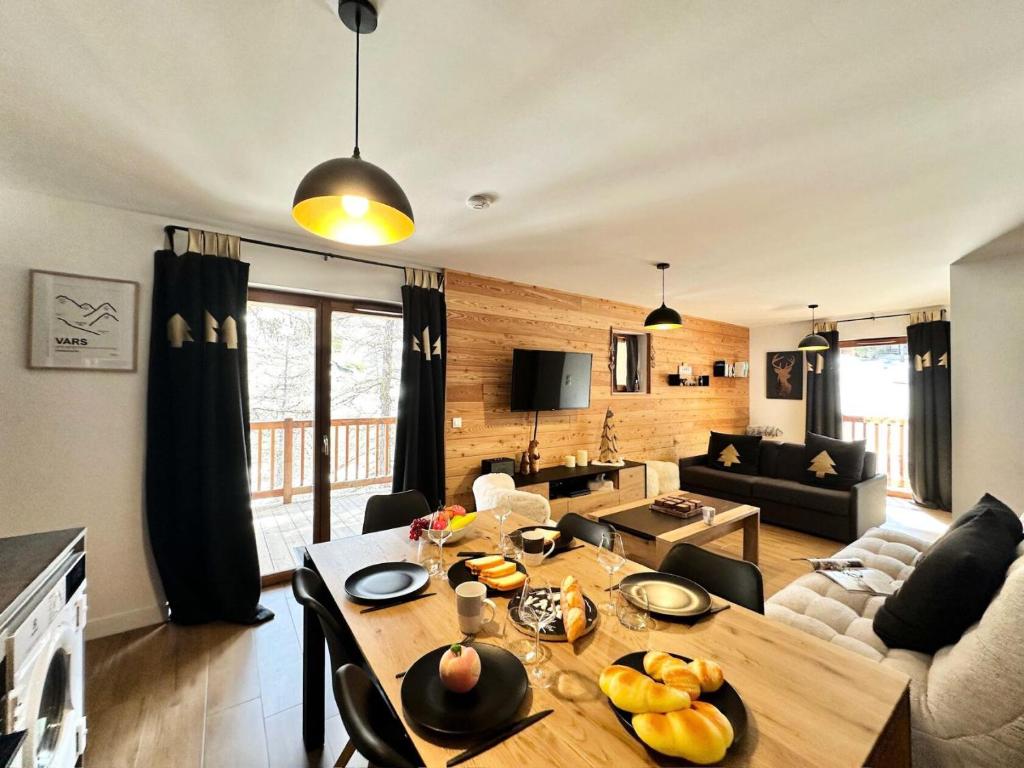 Varsea Residence - RESIDENCE VARSEA- T4 tout inclus Classé 3 MAE-1031 - 2
