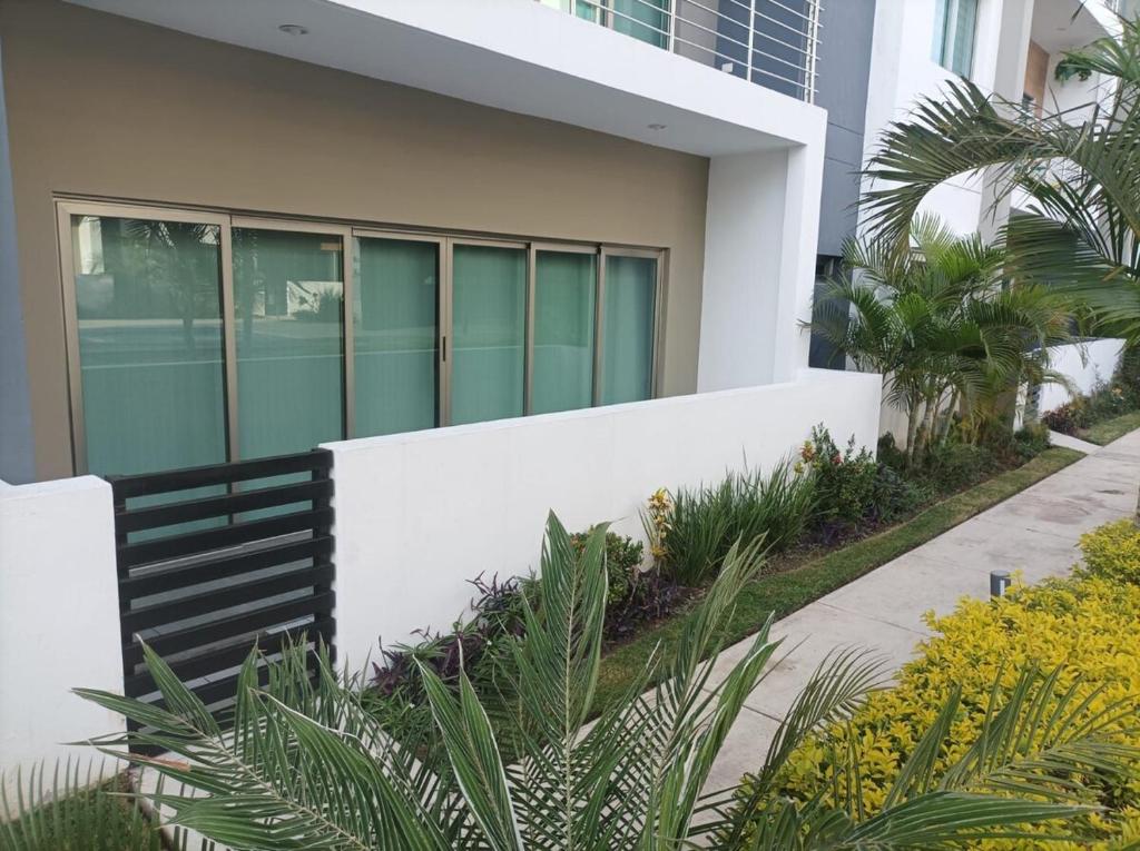 Nice and comfortable apartment, close to the pier - 1