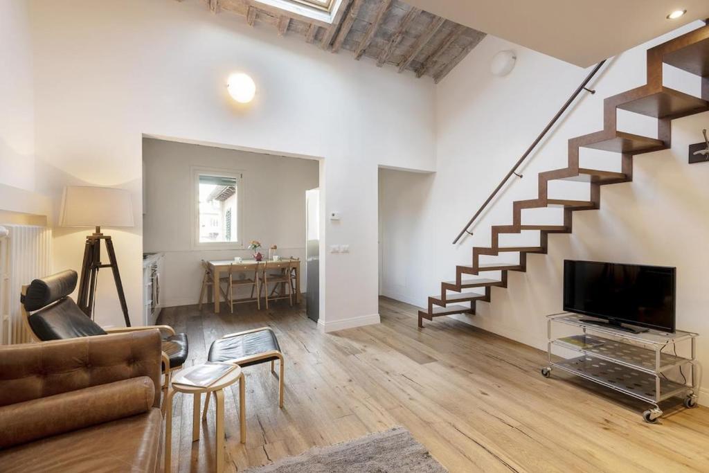 Ghibellina Attic - 5
