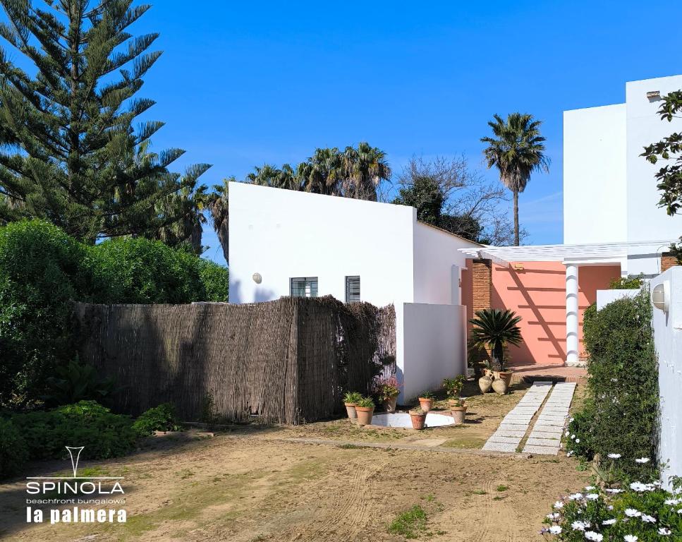 Spinola Beachfront Bungalows - Apartamentos bungalow en primera linea de playa en Sanlúcar de Barrameda - 3