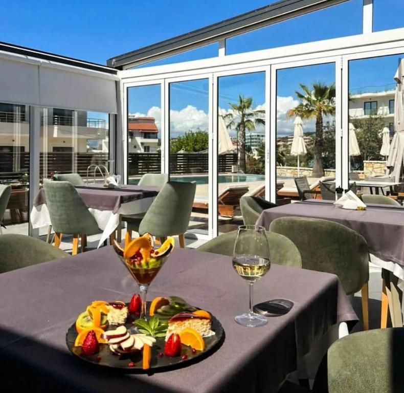 Blue Water Hotel レストラン