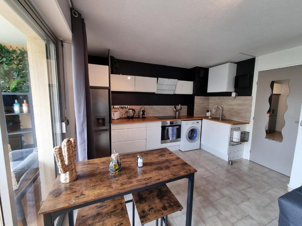 "Le Liberty" Appartement calme et cosy avec vue piscine et montagnes - 5