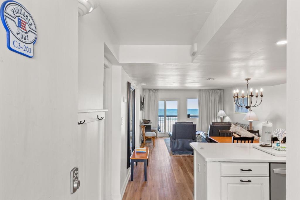 Pinnacle Port C3-203, Panama City Beach