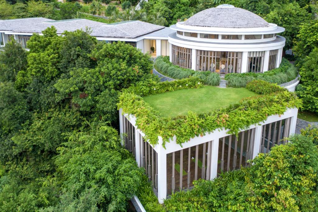 Surrounding environment