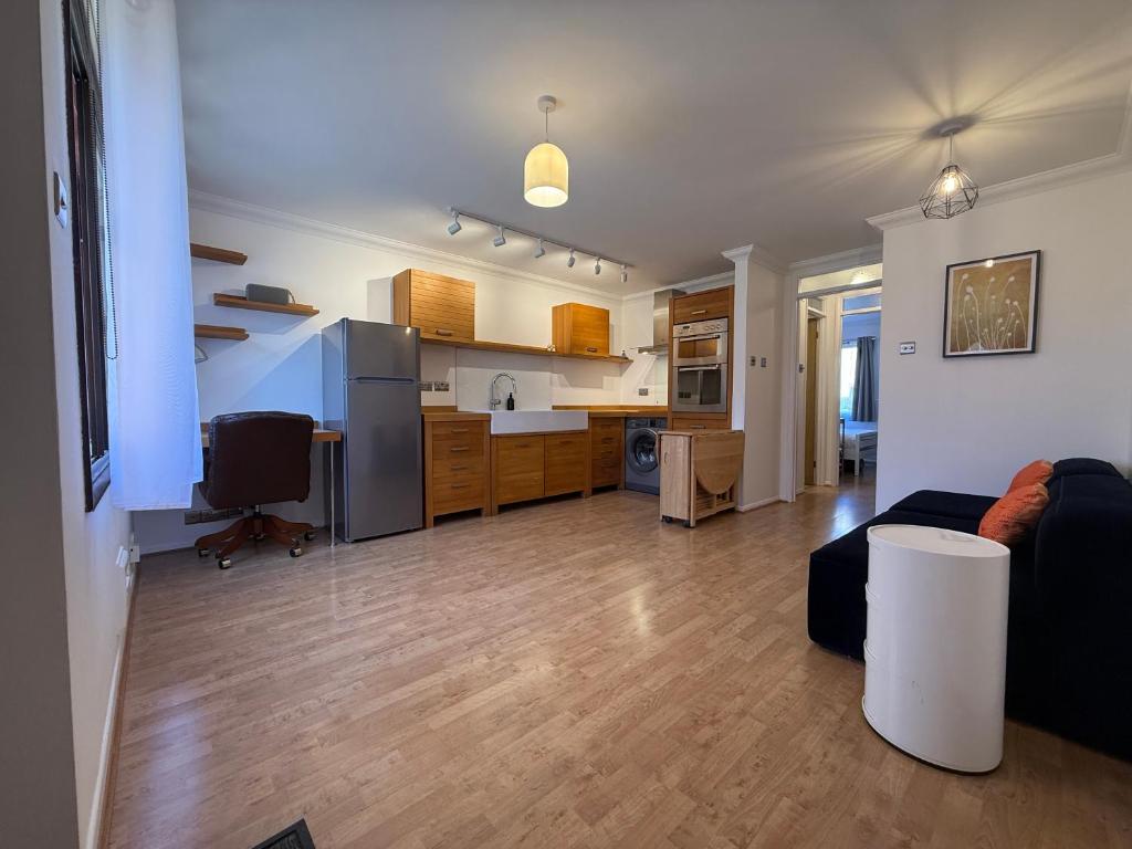 The Tetris Retreat, Cambridge