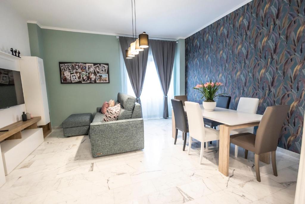 Dimora 247, Roma
