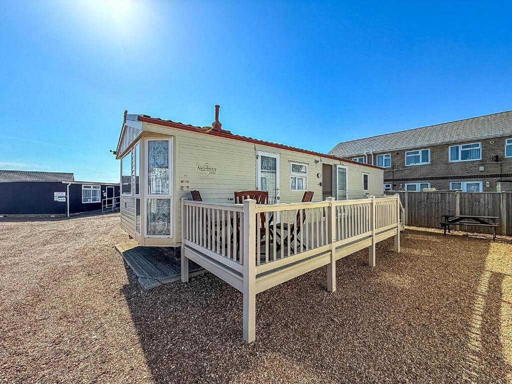 6 Berth Caravan For Hire At Lees Caravan Park In Hunstanton Ref 13006L, Hunstanton