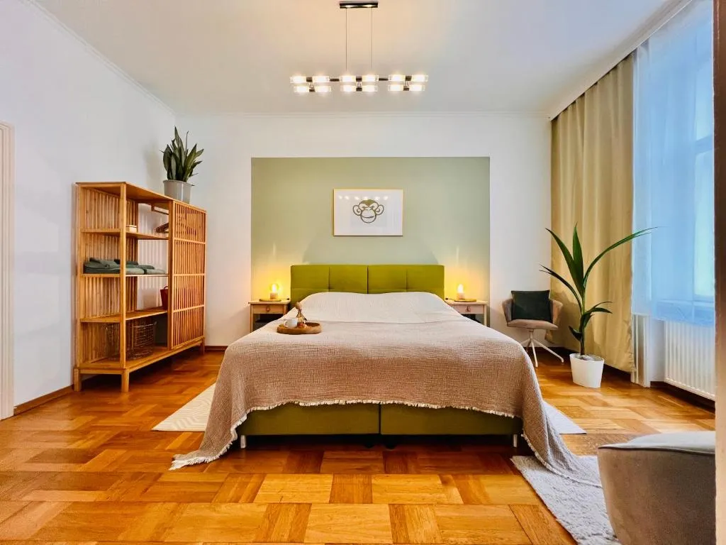 SERVUS HOMES - Friends & Family, Hotel in Wien