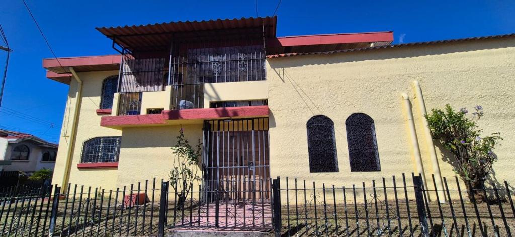 Hostal Zurgab, San Vicente
