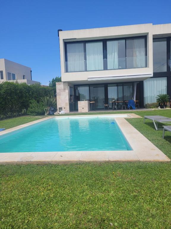 Casa a la laguna - 2