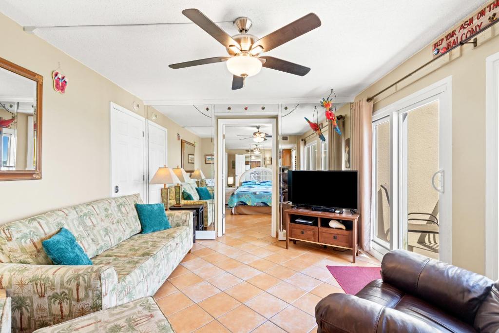 Pinnacle Port, A-715, Carillon Beach