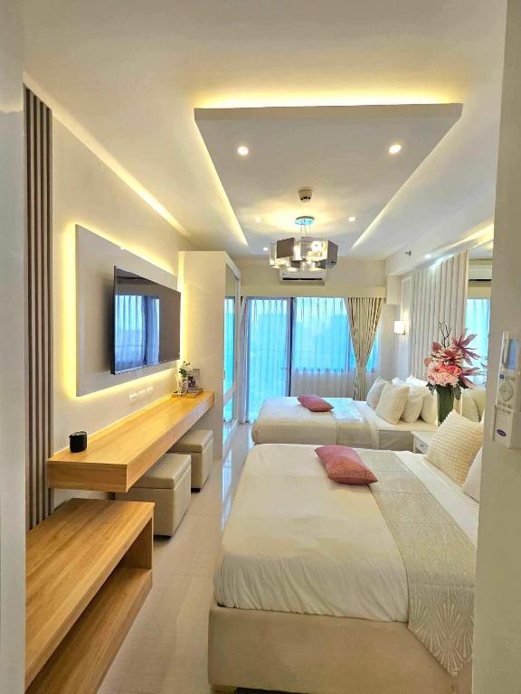 Graceful Getaway Suites, Манила