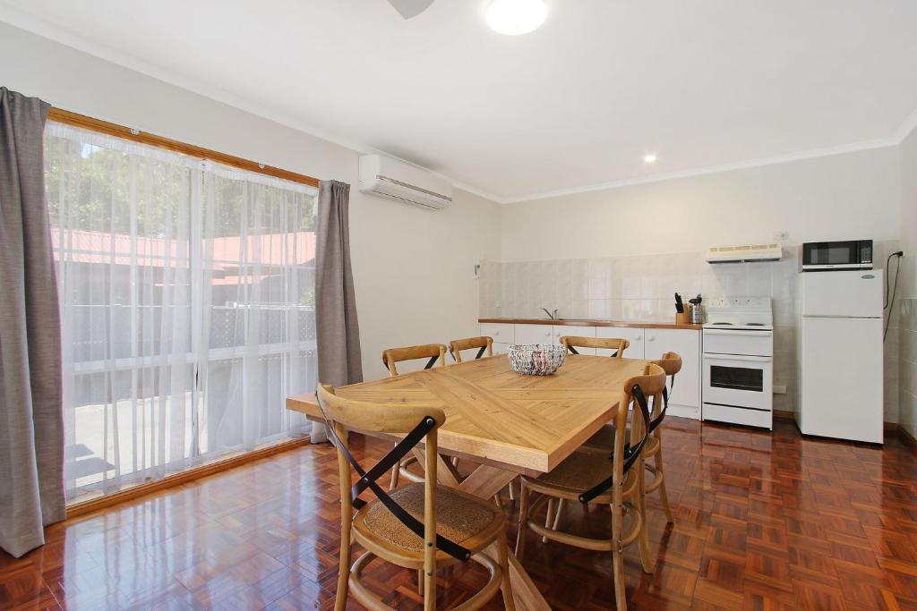 Canyon Walk Unit, Bright