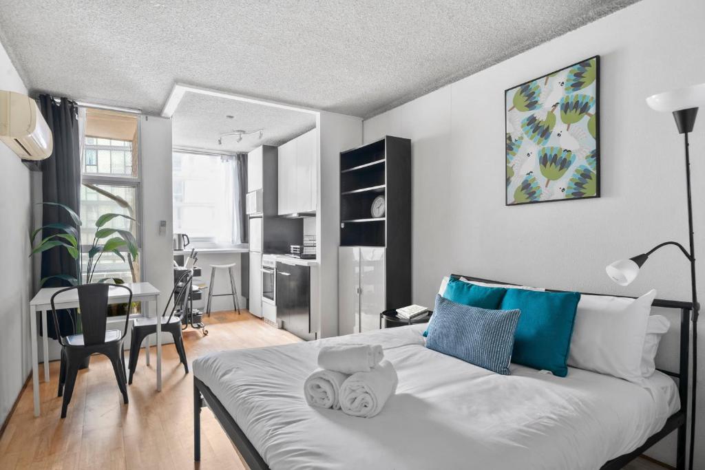 Surry Hills Studio With Pool, Sydney