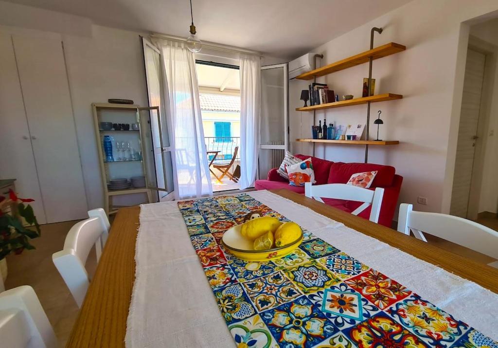 Ariammare - small penthouse, Grottammare