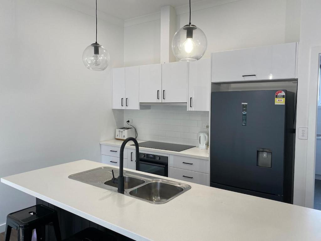 Beautiful On Broad in Central, Wagga Wagga