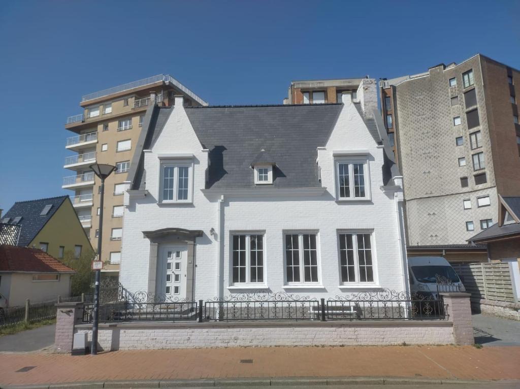 Rust op de Kust - Villa 10 pers - 4 slpk - 2 badk, Middelkerke