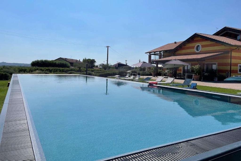 Almavite Wine Resort with Pool, Desenzano del Garda