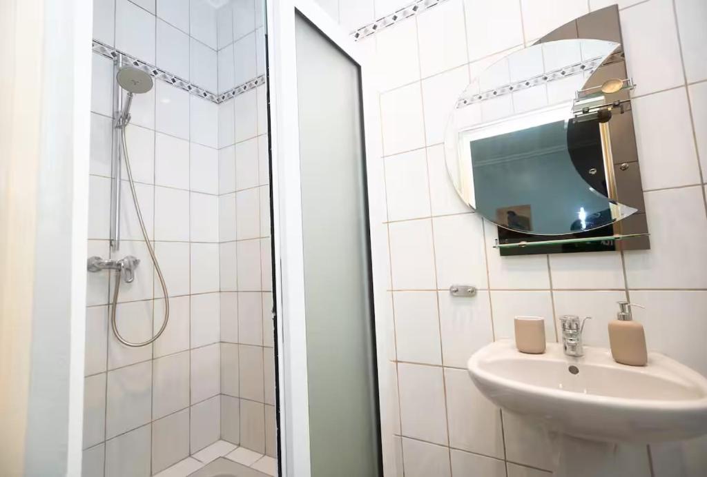 Accra Easy Access, Haatso