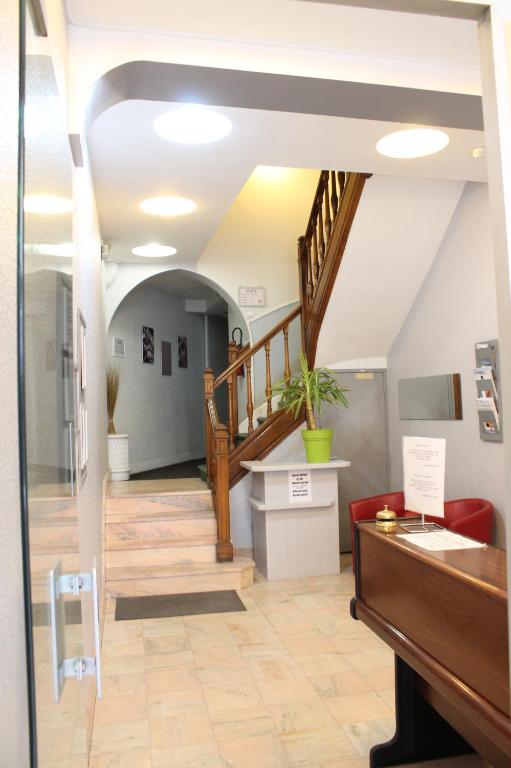 Hotel De Normandie photo