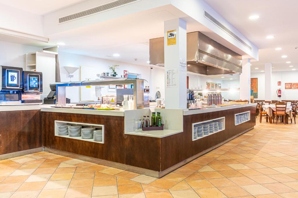 Aparthotel Holiday Center — Restaurant & bars in Santa Ponca, Balearic Islands