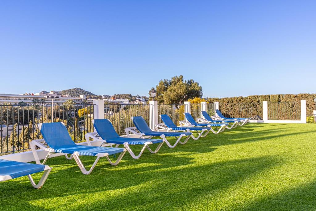 Aparthotel Holiday Center — Beach in Santa Ponca, Balearic Islands